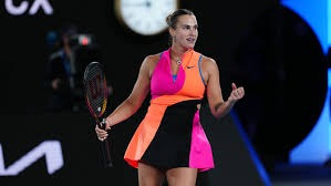 里瓦尔迪尼奥中甲首秀！金球血脉能否证明自己？青岛红狮掀起风波！